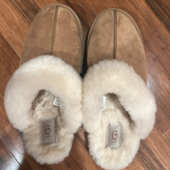 Ugg Disquette chestnut platform slipper size 9, lightly worn in the box - Picture 10 of 12